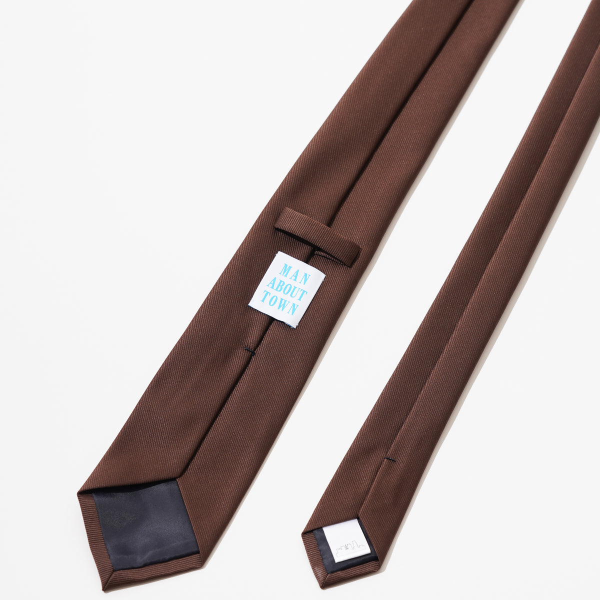 MAN ABOUT TOWN ネイビー ネクタイ　タイピンセット　未使用品 MAN ABOUT TOWN ネイビー ネクタイ タイピンセット 未使用品