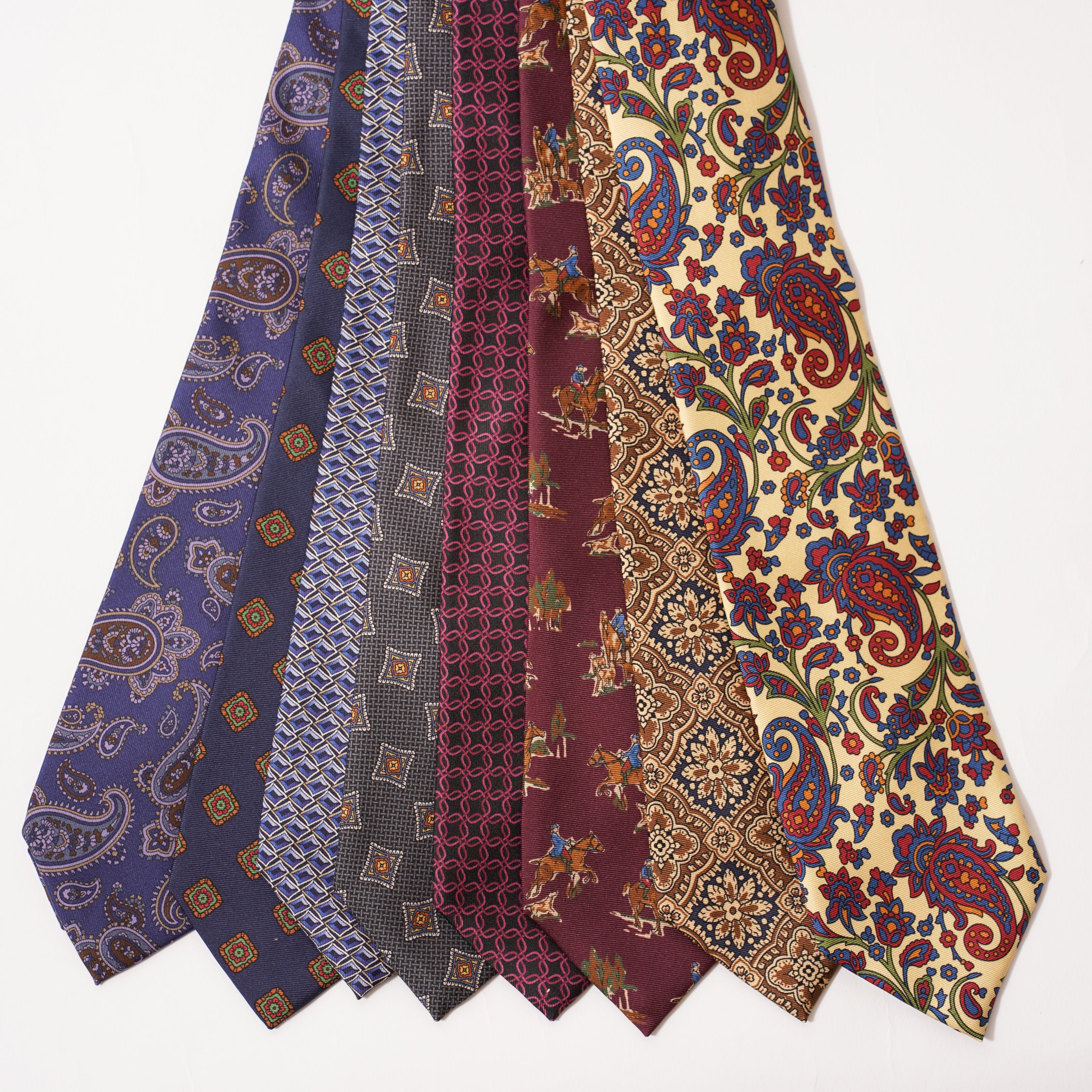 ITALY SILK PRINT PAISLEY TIE I