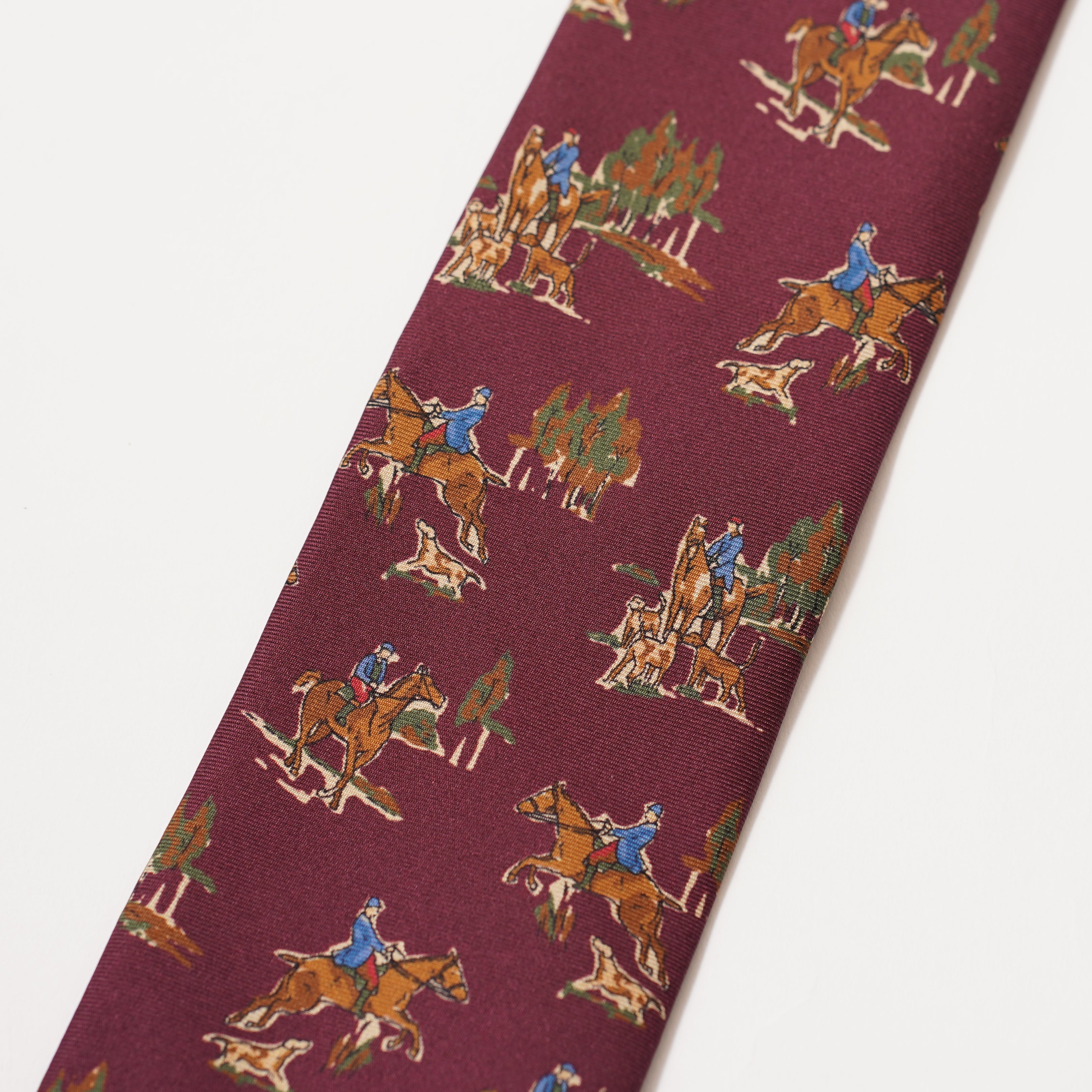 ITALY SILK PRINT HUNTING MOTIF TIE B