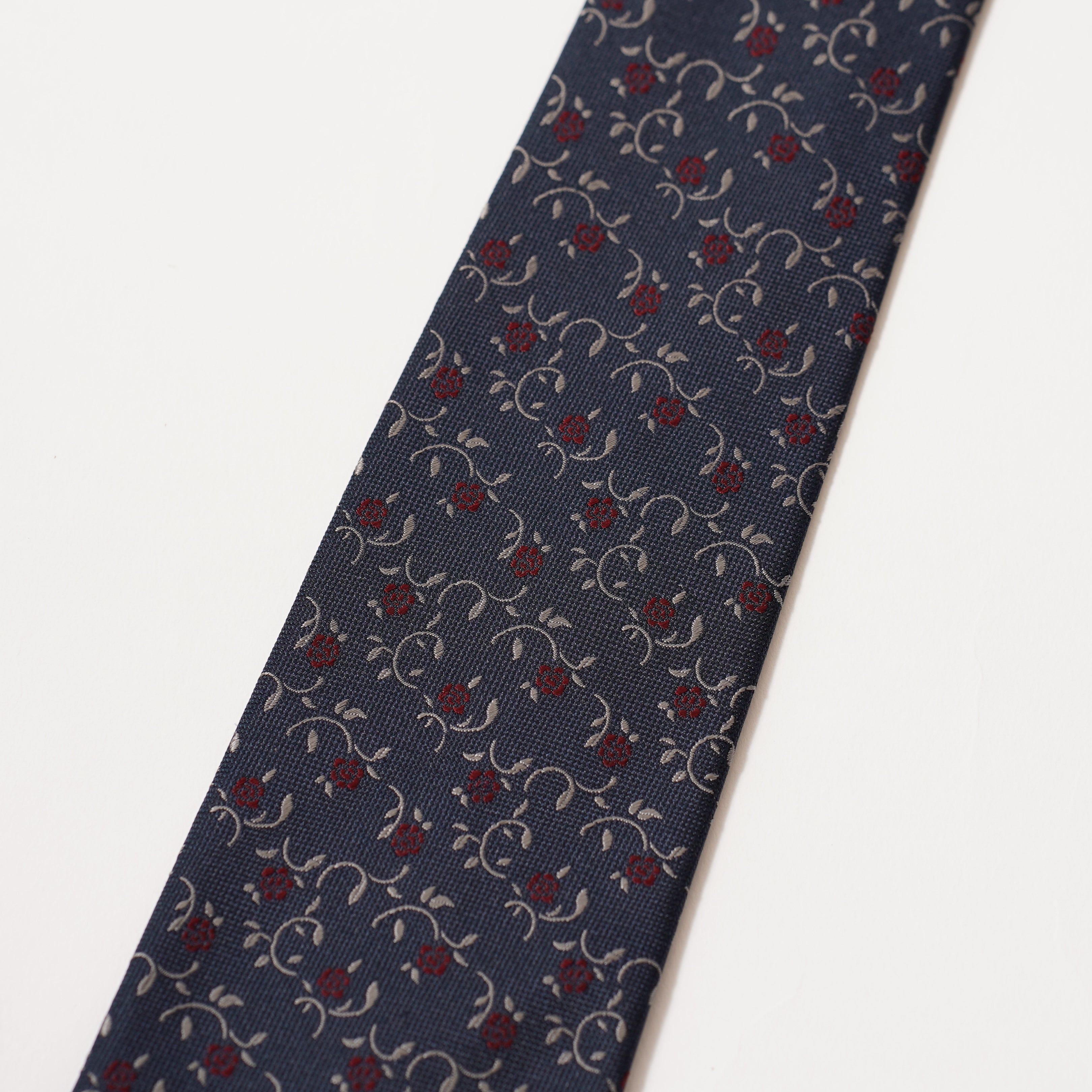 KYOTO SILK ROSE MOTIF TIE