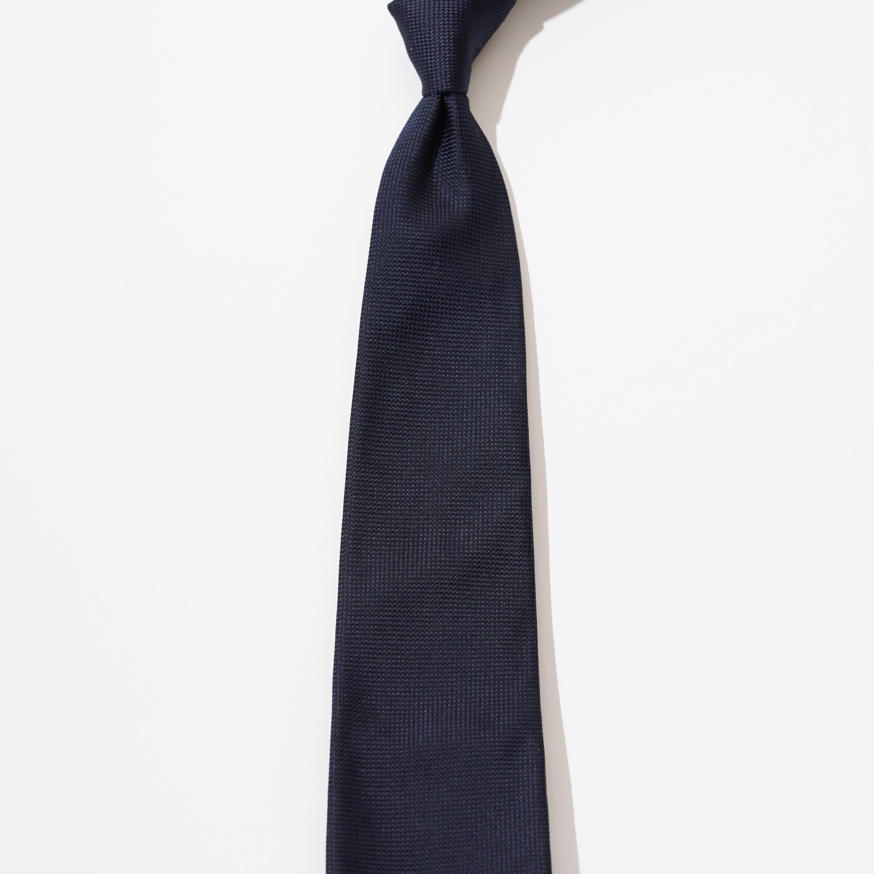 KYOTO SILK HAND ROLLED SOLID TIE