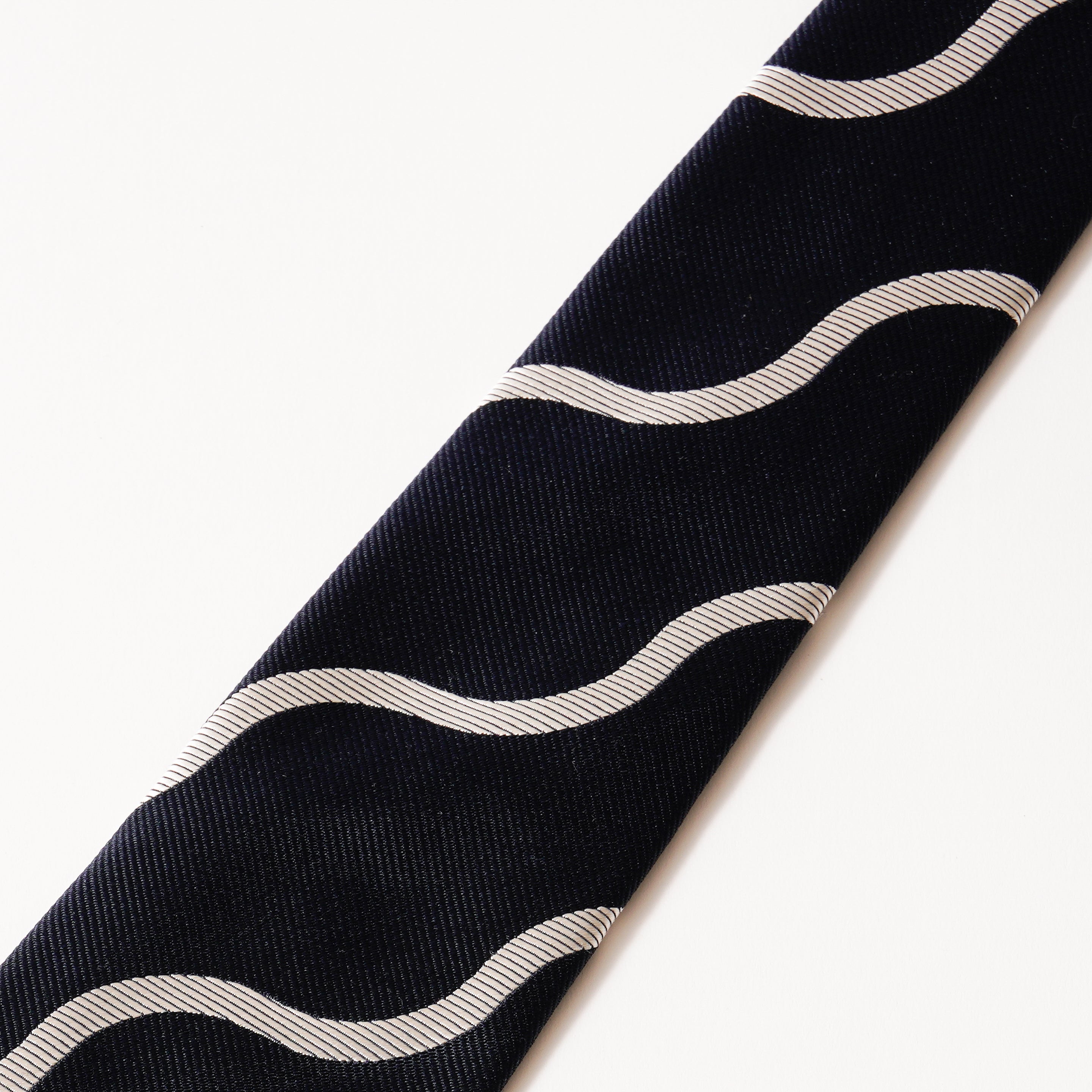 KYOTO SILK WAVE STRIPE TIE